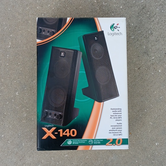 Logitech X 140 - PC multimedia speakers - 5 watt RMS  Stereo Speaker System - Picture 7 of 12